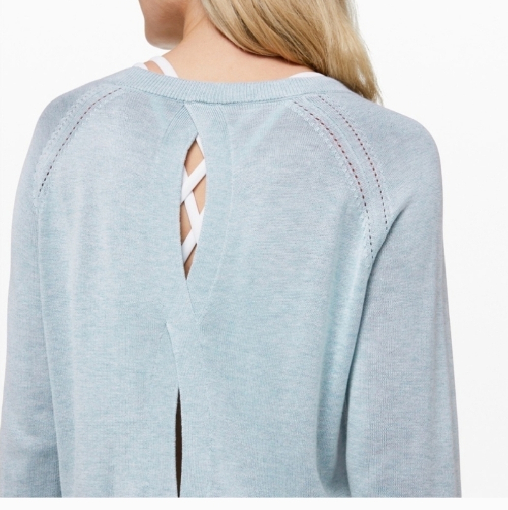 Lululemon Lead With Your Heart Sweater Size 10 Heathered Starlight EUC